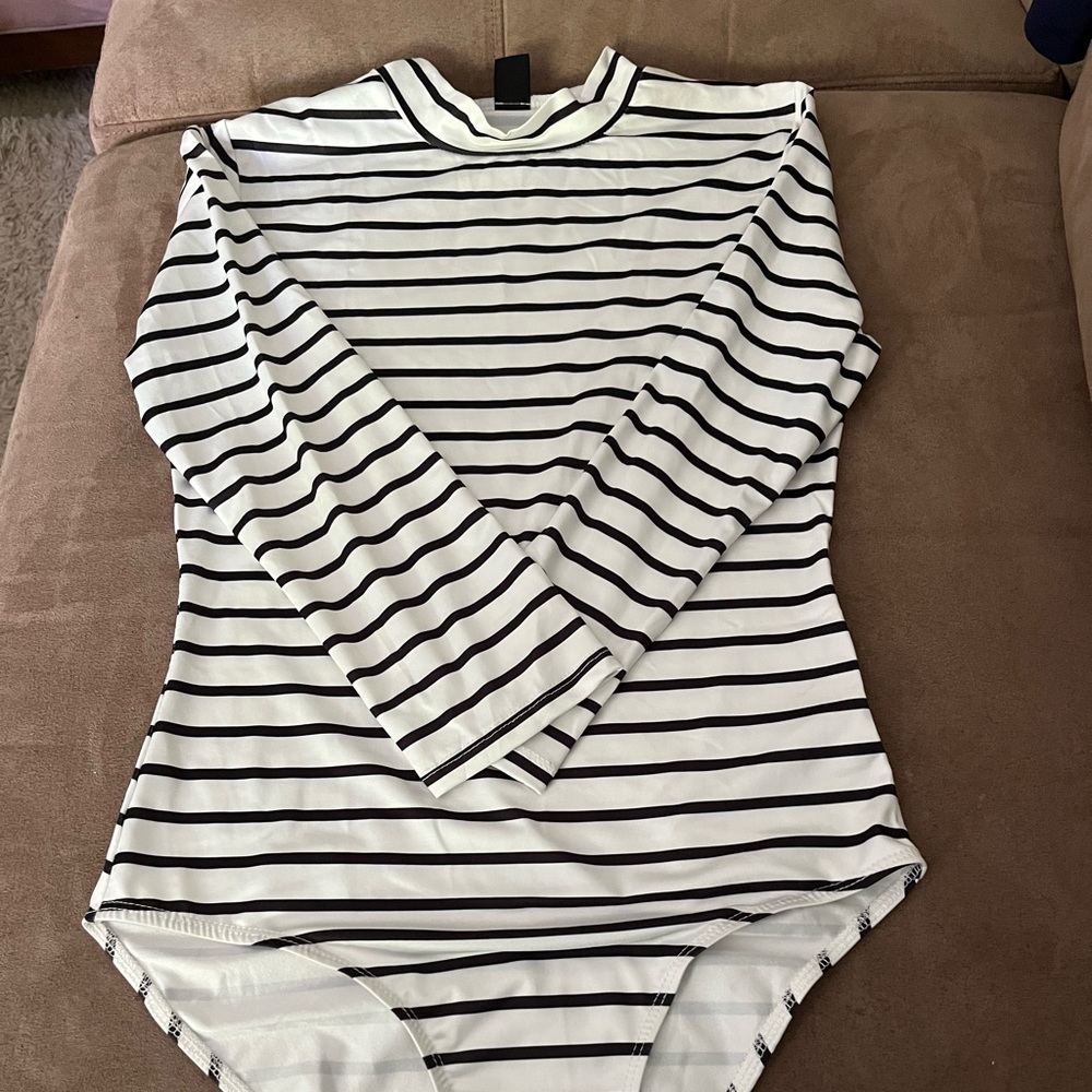 Never Worn SHEIN black and white striped body suit